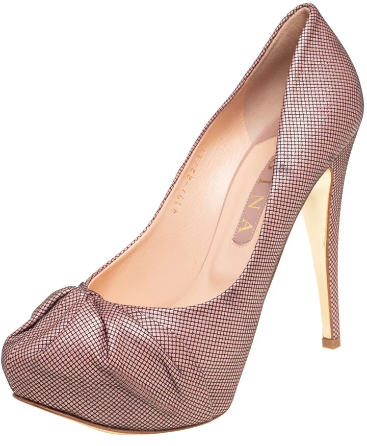 Gina Pink Textured Fabric Claire Platform Pumps Size 40.5