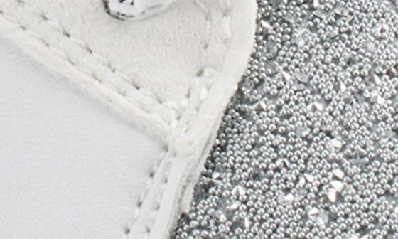 Ginali Metallic Sneaker - Image 5