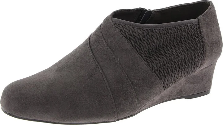 Ginger Womens Textured Quilted Shooties