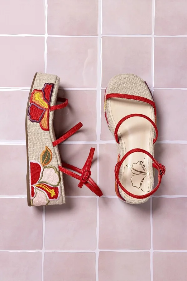 Gio Flatform Sandal - Image 10