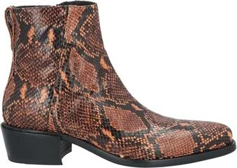 Giovanni Conti Man Ankle boots