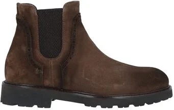 Giovanni Conti Man Ankle boots