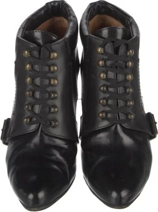 Givenchy - Image 2