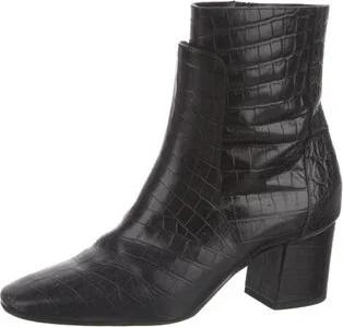 Givenchy - Image 2