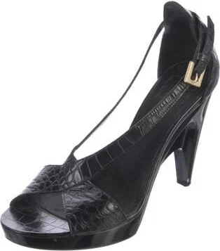 Givenchy - Image 2