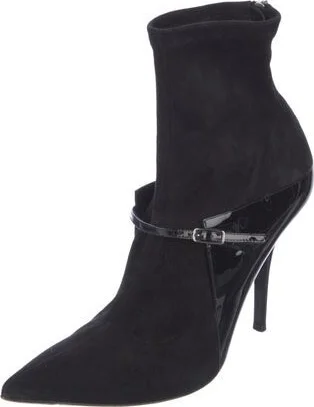 Givenchy - Image 2
