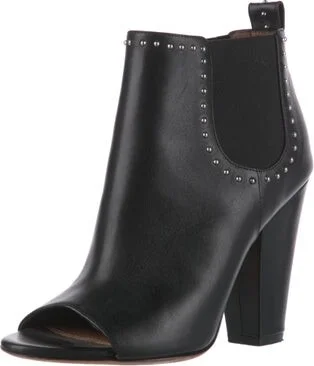 Givenchy - Image 2