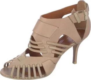 Givenchy - Image 2