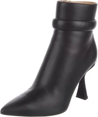Givenchy - Image 2