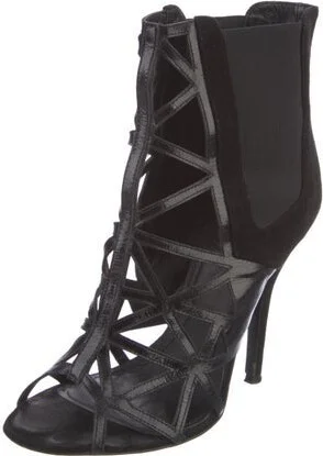 Givenchy - Image 2