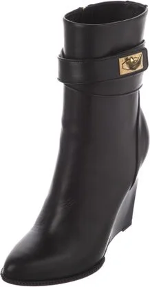 Givenchy - Image 2