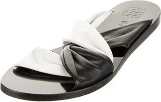 Givenchy - Image 2