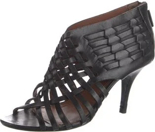 Givenchy - Image 2