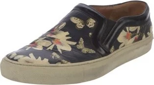 Givenchy - Image 2