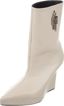 Givenchy - Image 2
