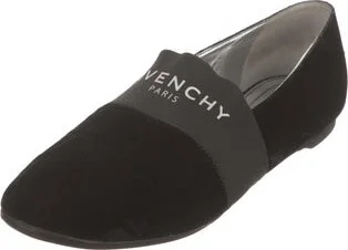 Givenchy - Image 2