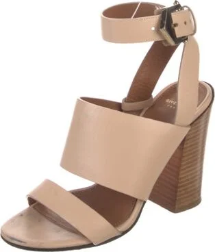 Givenchy - Image 2