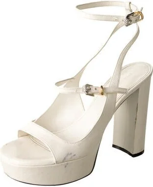 Givenchy - Image 2