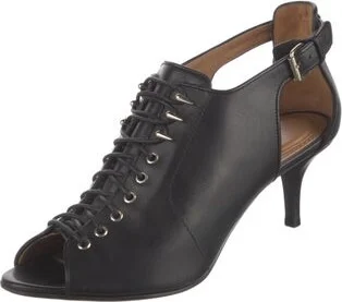 Givenchy - Image 2