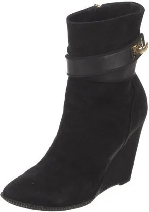 Givenchy - Image 2