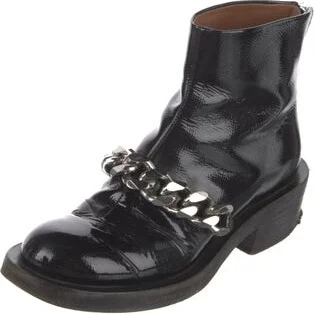 Givenchy - Image 2