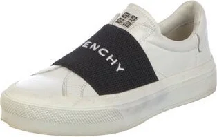 Givenchy - Image 2