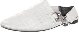 Givenchy - Image 2