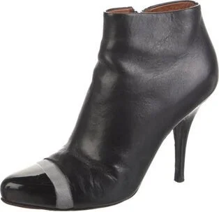 Givenchy - Image 2