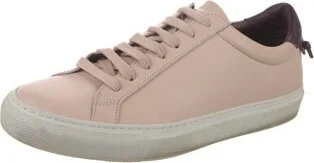 Givenchy - Image 2