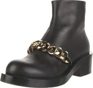 Givenchy - Image 2