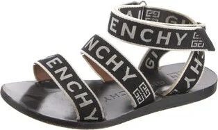 Givenchy - Image 2