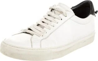 Givenchy - Image 2