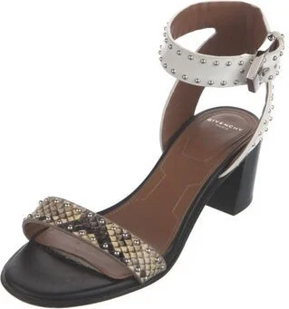 Givenchy - Image 2