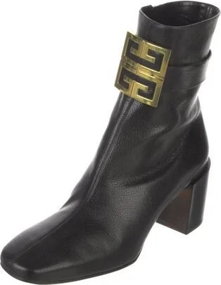 Givenchy - Image 2