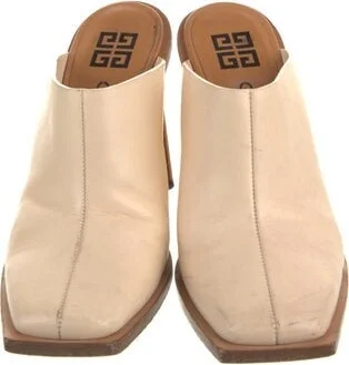Givenchy - Image 2