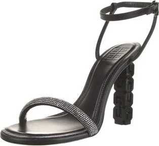 Givenchy - Image 2