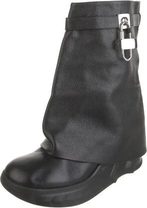 Givenchy - Image 2
