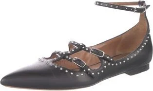 Givenchy - Image 2
