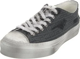 Givenchy - Image 2