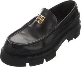 Givenchy - Image 2