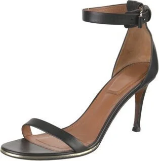 Givenchy - Image 2