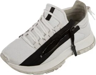 Givenchy - Image 2