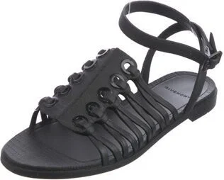 Givenchy - Image 2
