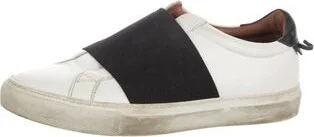 Givenchy - Image 2