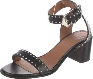 Givenchy - Image 2