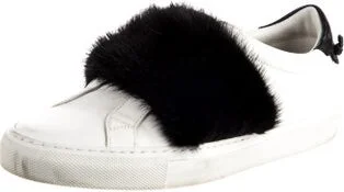 Givenchy - Image 2