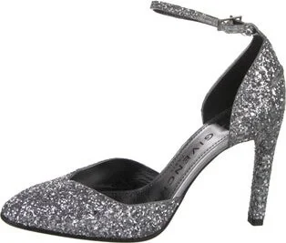 Givenchy - Image 2