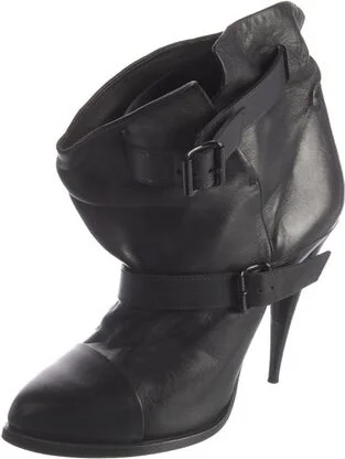 Givenchy - Image 2