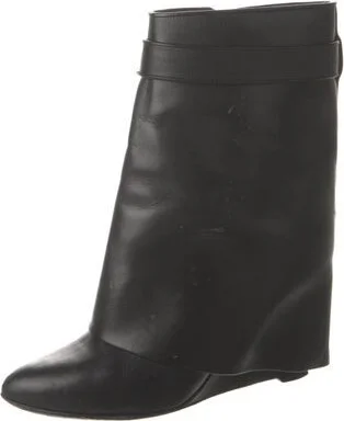 Givenchy - Image 2