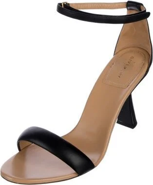 Givenchy - Image 2